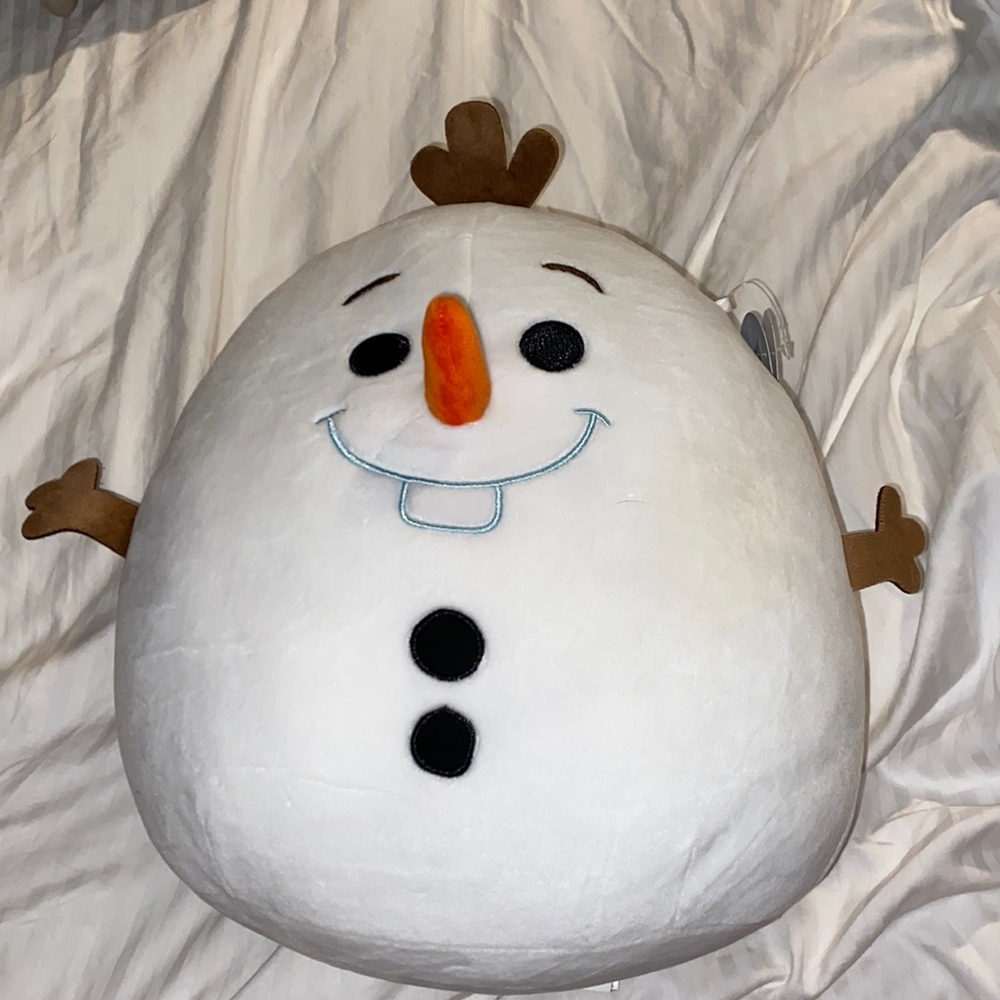 Olaf squishmallow